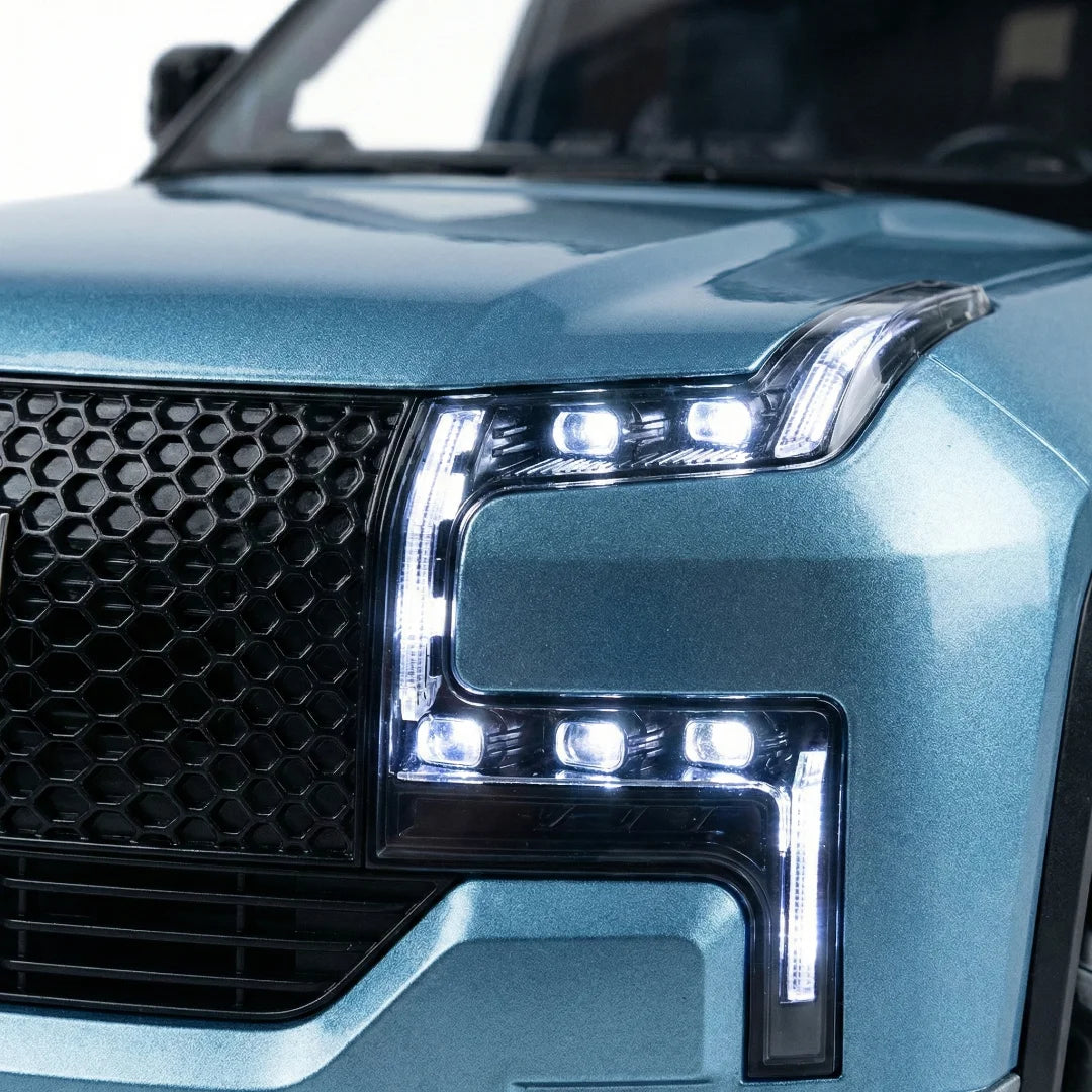 MOKA U8 RC SUV Toy with Controller & USB Rechargeable Battery